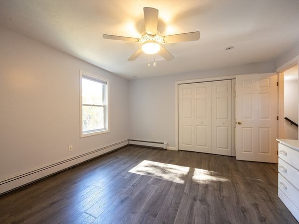 27 Fowler St, Upton MA 01568