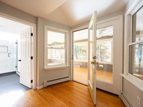 27 Fowler St, Upton MA 01568