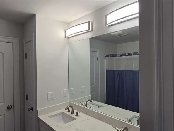 28 Goldencrest Ave, Waltham MA 02451