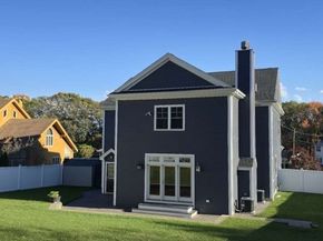 28 Goldencrest Ave, Waltham MA 02451