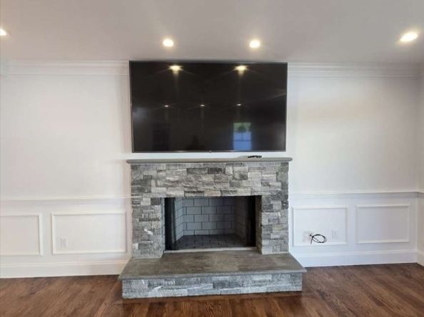 28 Goldencrest Ave, Waltham MA 02451