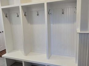 28 Goldencrest Ave, Waltham MA 02451