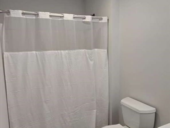 28 Goldencrest Ave, Waltham MA 02451