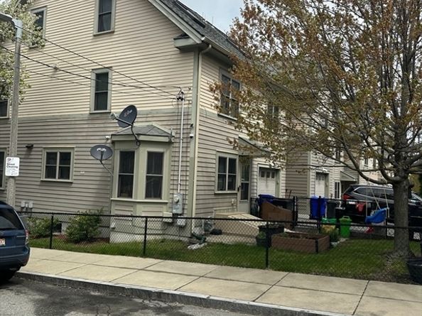 2856 Washington Street, Boston MA 02119