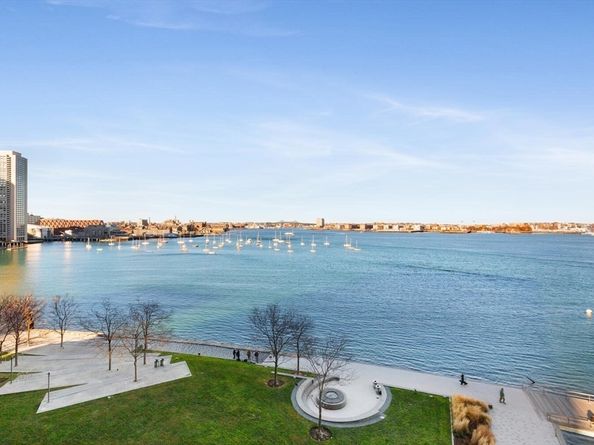 22 Liberty Dr 6F, Boston MA 02210