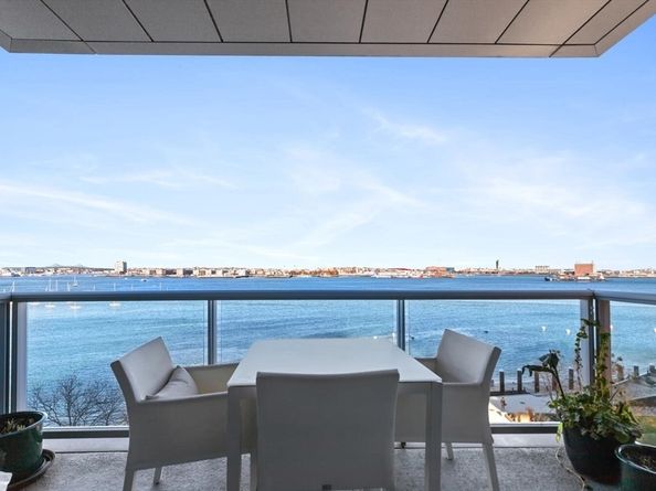 22 Liberty Dr 6F, Boston MA 02210