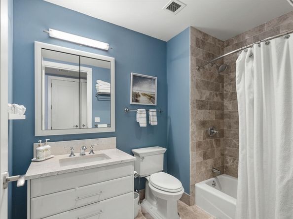 22 Liberty Dr 6F, Boston MA 02210