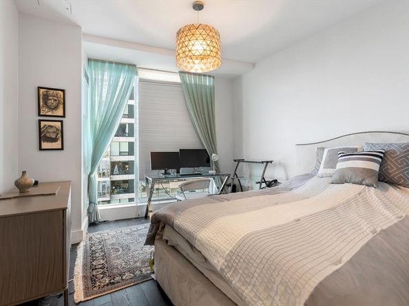 22 Liberty Dr 6F, Boston MA 02210