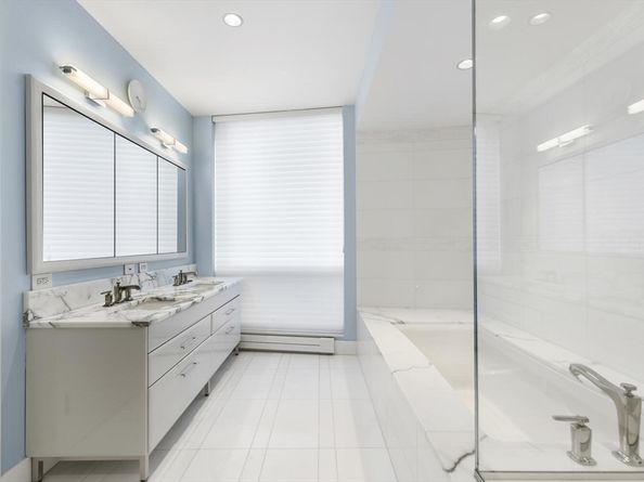 22 Liberty Dr 6F, Boston MA 02210