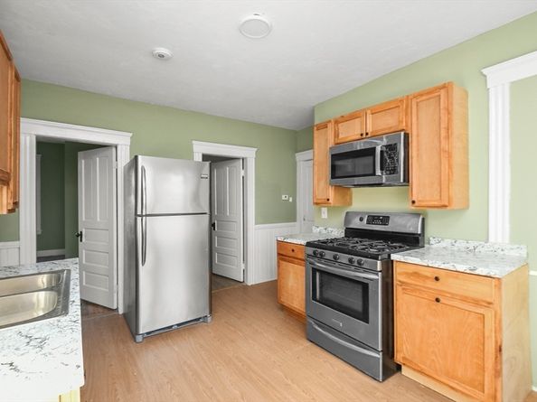 23 Ashton St., Worcester MA 01605