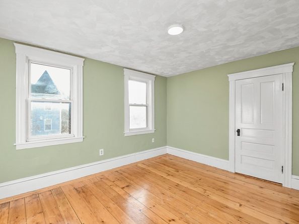 23 Ashton St., Worcester MA 01605