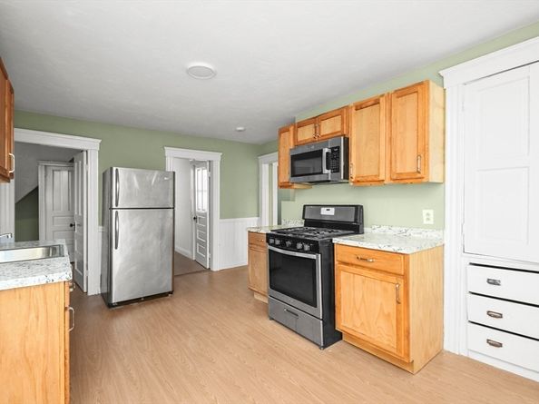 23 Ashton St., Worcester MA 01605