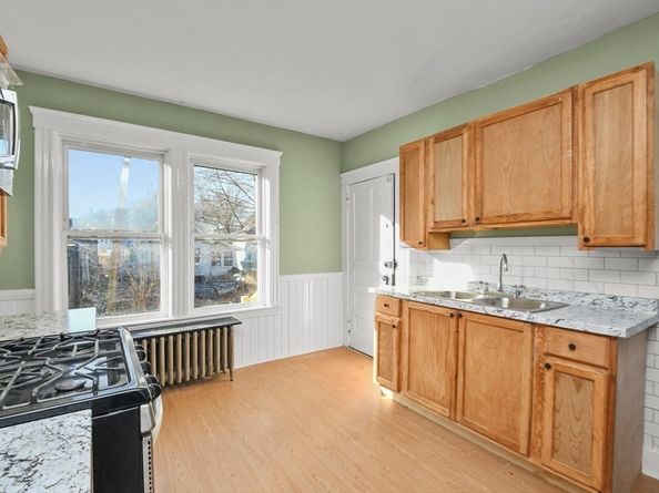 23 Ashton St., Worcester MA 01605
