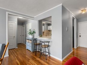 5 Linda Ln 34, Boston MA 02125