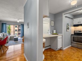 5 Linda Ln 34, Boston MA 02125