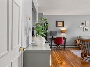 5 Linda Ln 34, Boston MA 02125