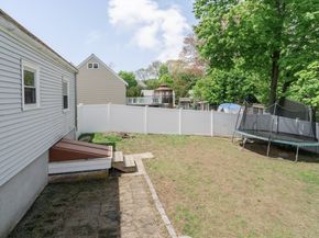 367 Lynnfield St, Peabody MA 01960