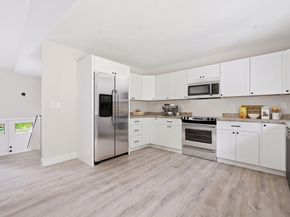 100 Old Worcester Rd, Charlton MA 01507