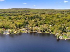 91 Lake Shore Drive, West Brookfield MA 01585
