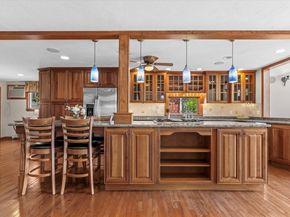 91 Lake Shore Drive, West Brookfield MA 01585