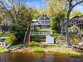 91 Lake Shore Drive, West Brookfield MA 01585