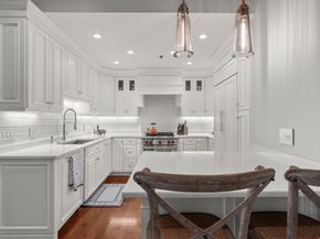61 Saint Botolph St 61, Boston MA 02116