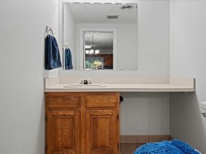 254 Captain Eames Cir 254, Ashland MA 01721