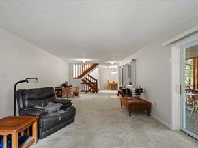 254 Captain Eames Cir 254, Ashland MA 01721