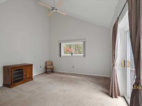 254 Captain Eames Cir 254, Ashland MA 01721