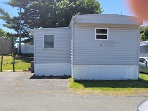 252 Newbury 58, Peabody MA 01960