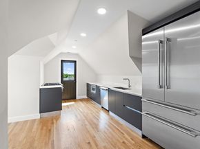 12 Foskett St 3, Somerville MA 02144