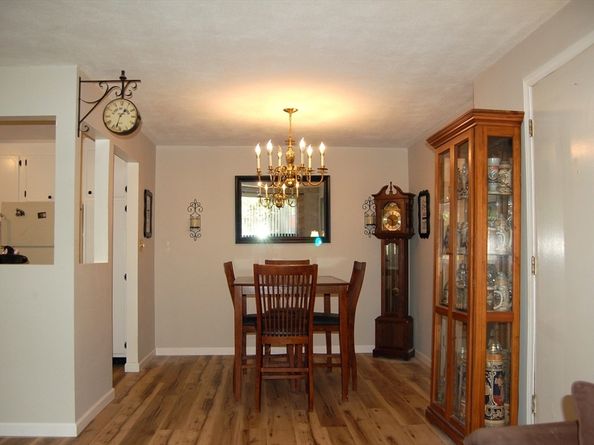 1323 Worcester Rd F2, Framingham MA 01701
