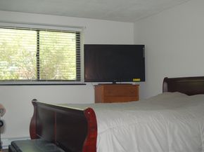 1323 Worcester Rd F2, Framingham MA 01701
