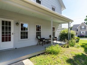106-108 Chestnut St, Southbridge MA 01550