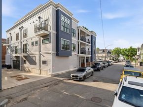 10-14 Sydney St 8, Boston MA 02125