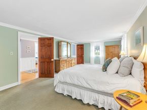 4 Old Wood Road, Framingham MA 01701