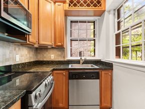 78 Phillips St 3, Boston MA 02114