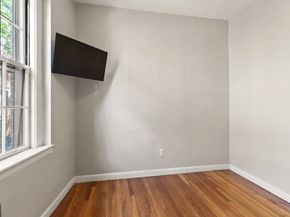 78 Phillips St 3, Boston MA 02114