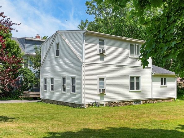 45 Forest St, Middleboro MA 02346