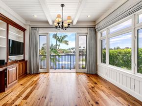 1833 SE 7th St, Fort Lauderdale FL 33316