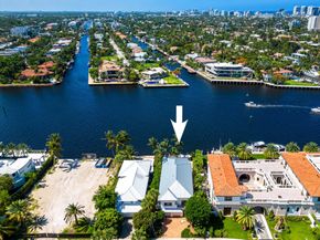 1833 SE 7th St, Fort Lauderdale FL 33316