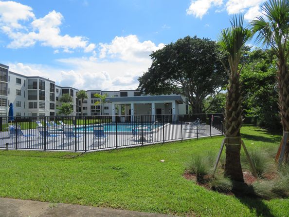 9233 SW 8th Street 119, Boca Raton FL 33428
