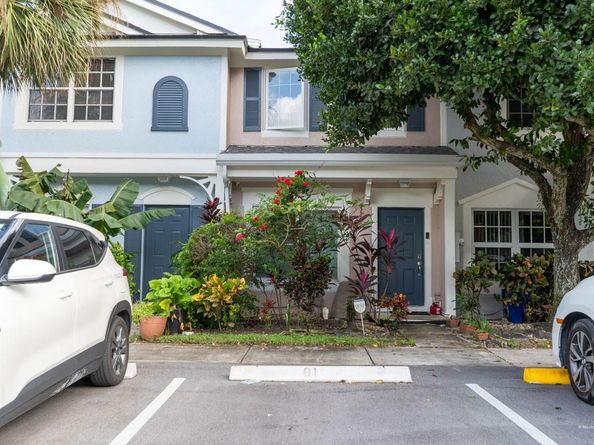 3332 Confetti Ln, Margate FL 33063
