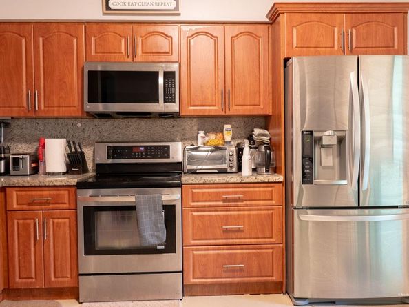 3332 Confetti Ln, Margate FL 33063