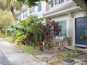 3332 Confetti Ln, Margate FL 33063
