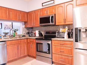 3332 Confetti Ln, Margate FL 33063