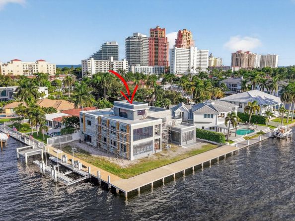 3025 NE 25th St, Fort Lauderdale FL 33305