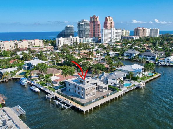 3025 NE 25th St, Fort Lauderdale FL 33305