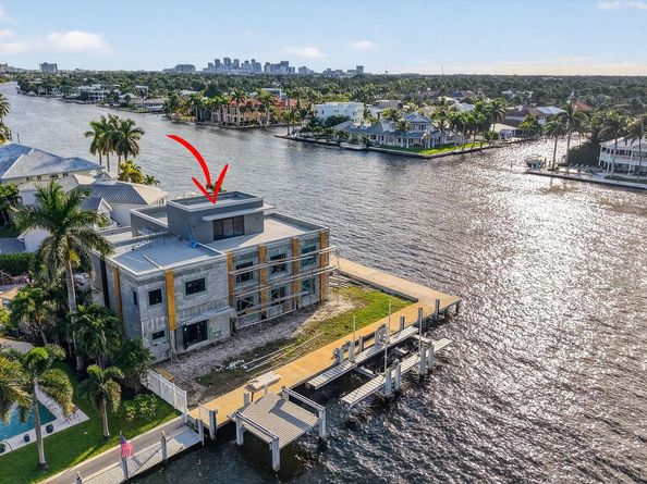 3025 NE 25th St, Fort Lauderdale FL 33305
