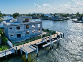 3025 NE 25th St, Fort Lauderdale FL 33305